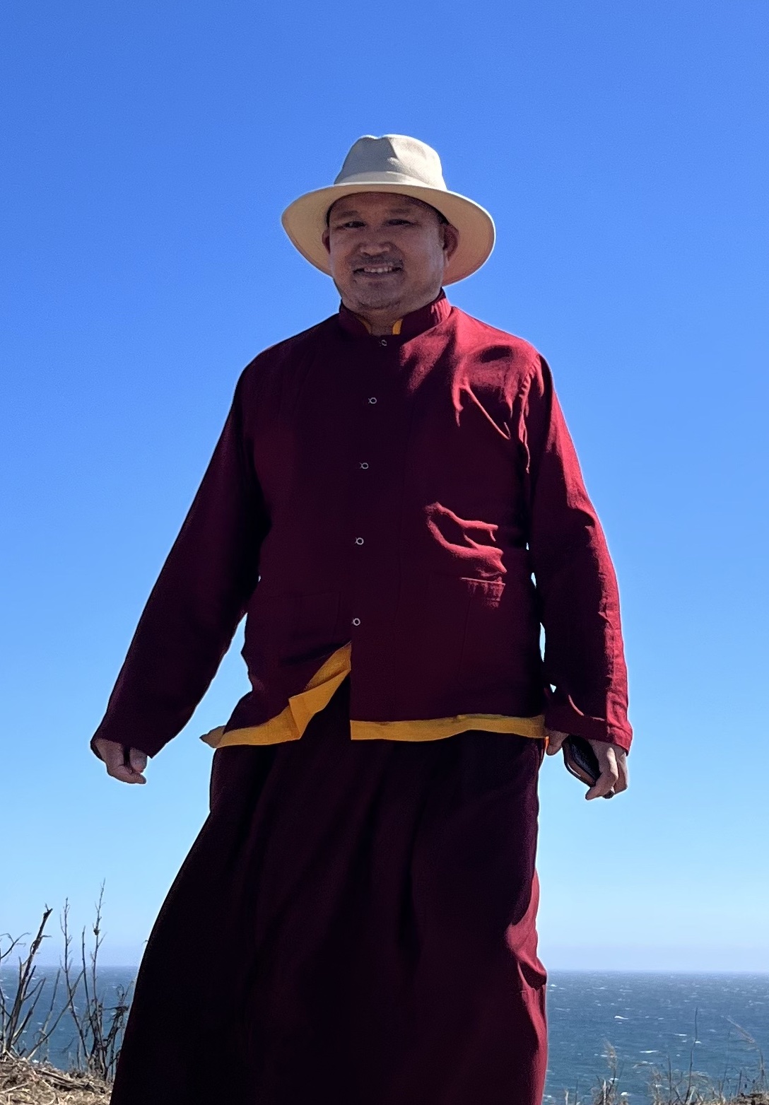 Tulku Thadral Rinpoche beach